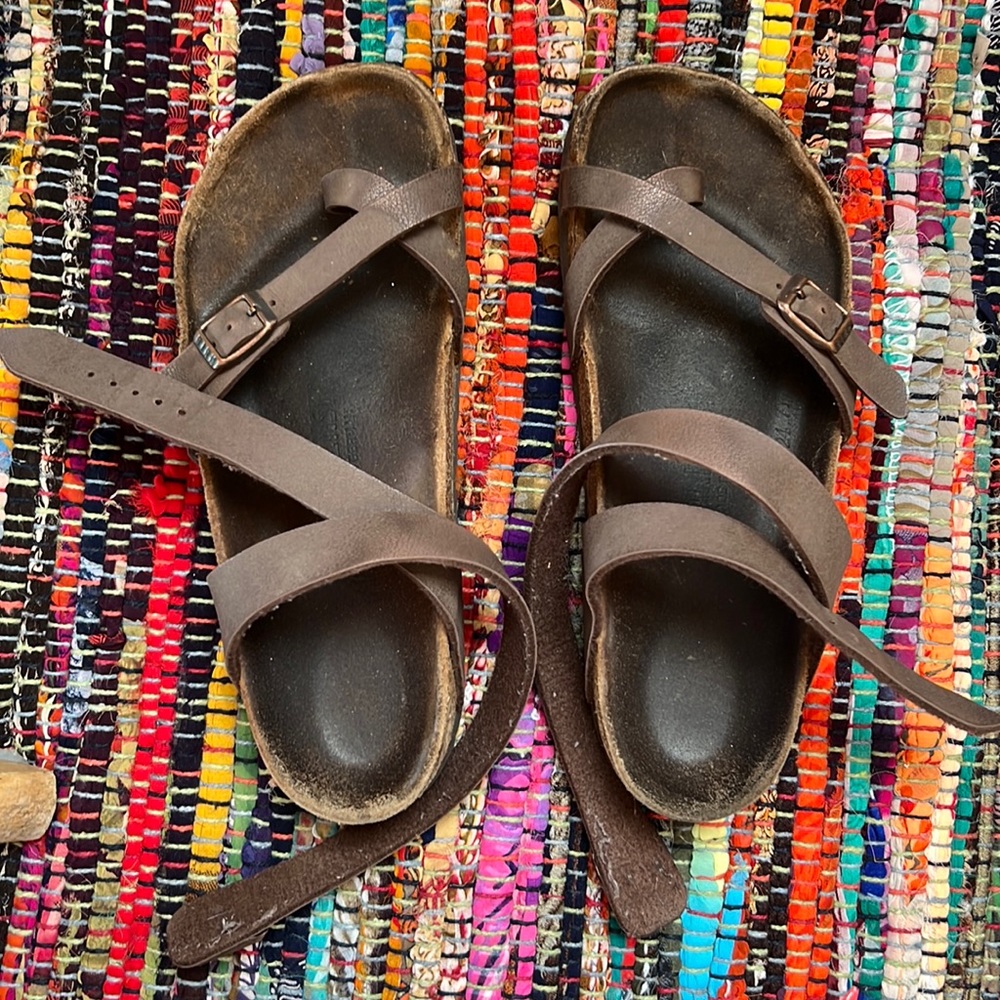 birkenstock yara sandals